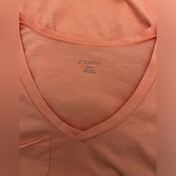 Z SUPPLY NWOT WOMEN’S POCKET T-SHIRT IN GUAVA SIZE SMALL - Picture 4 of 5